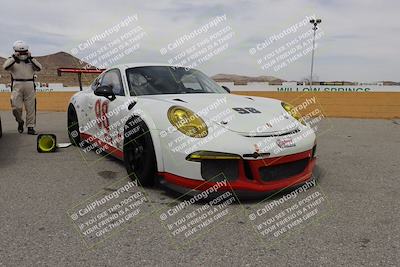 media/Jun-01-2025-CalClub SCCA (Sun) [[eae223c5dd]]/Around pit/
